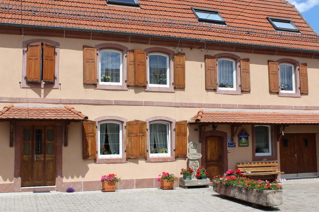 Chambres D'Hotes Au Vieux Moulin Entre Sarreguemine Et Bitche Rahling Zimmer foto